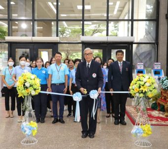 คณะผู้บริหารโรงพยาบาลจุฬาลงกรณ์ สภากาชาดไทย เปิดกิจกรรมตรวจสุขภาพสตรีเฉลิมพระเกียรติ “วันแม่แห่งชาติ” 222167_0_0